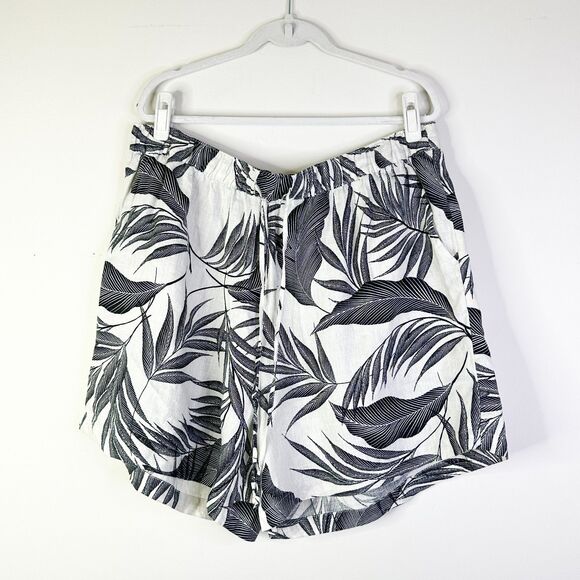 Tahari Shorts Women Plus 2X Black Ivory Palm 100% Linen Breezy Elastic Waist - Picture 1 of 8